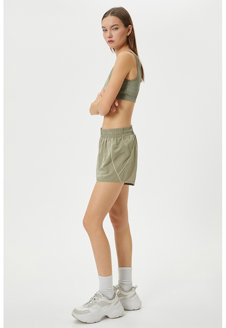 Oferte la Pantaloni scurti cu talie elastica - Verde feriga