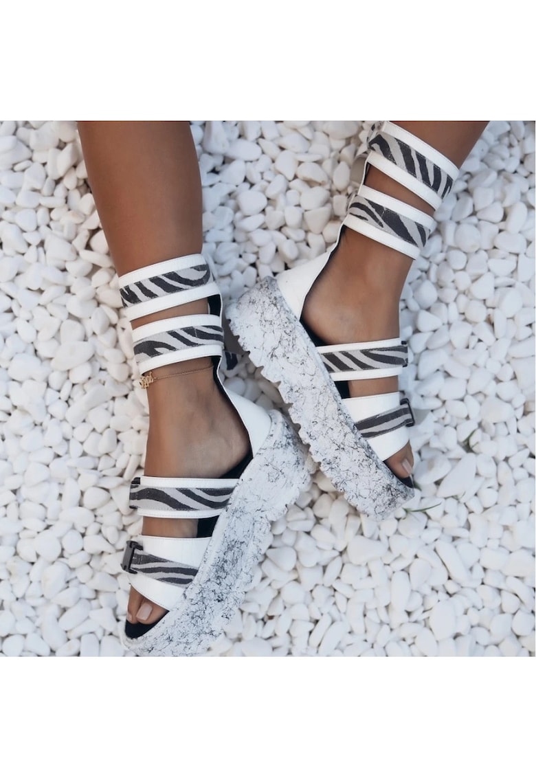 Oferte la Sandale flatform din piele Baby Zebra - Alb/Negru