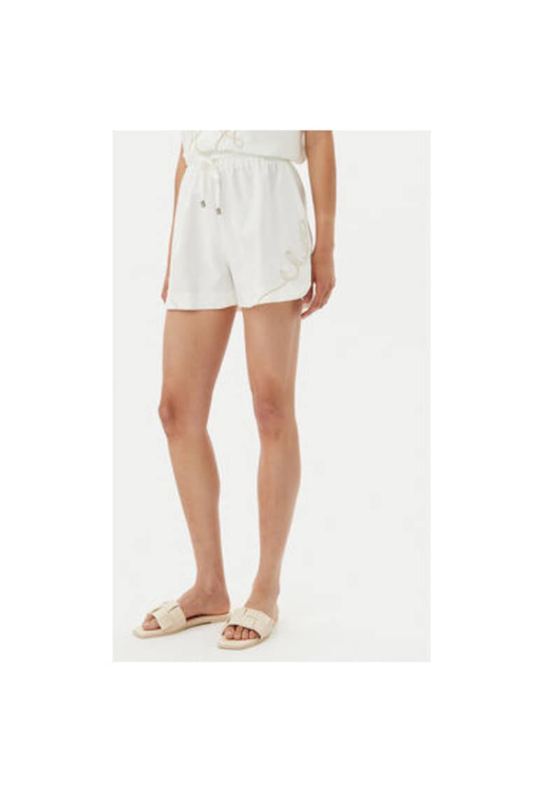 Oferte la Pantaloni scurti dama  53-5060 - In/Rayon - Alb - Alb