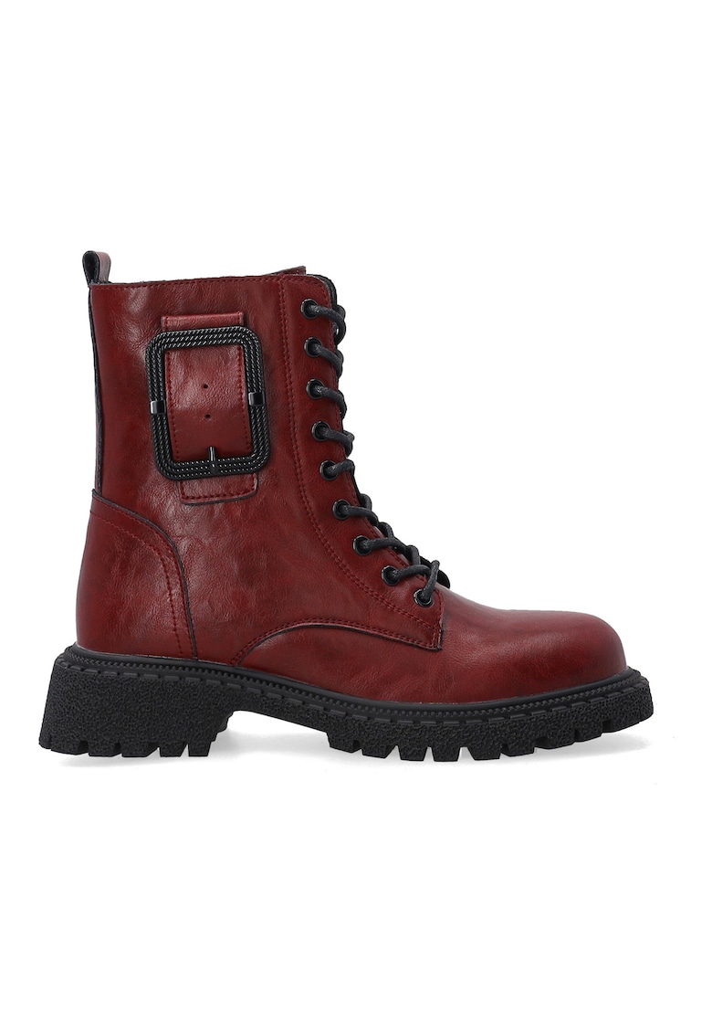Oferte la Ghete din piele cu catarama decorativa