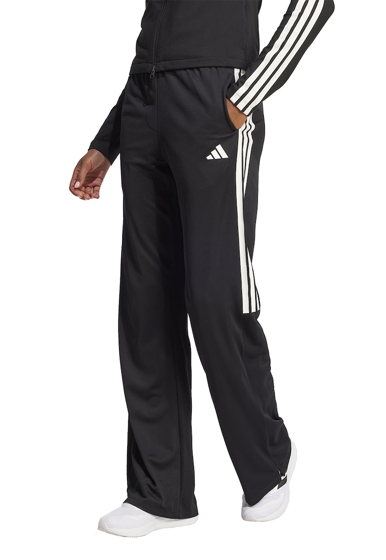 Oferte la Pantaloni de trening cu croiala dreapta TIRO Q2 - Alb/Negru