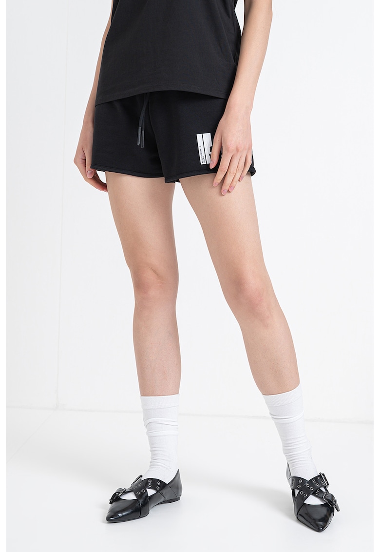 Oferte la Pantaloni scurti de trening - din bumbac organic cu snur - Negru