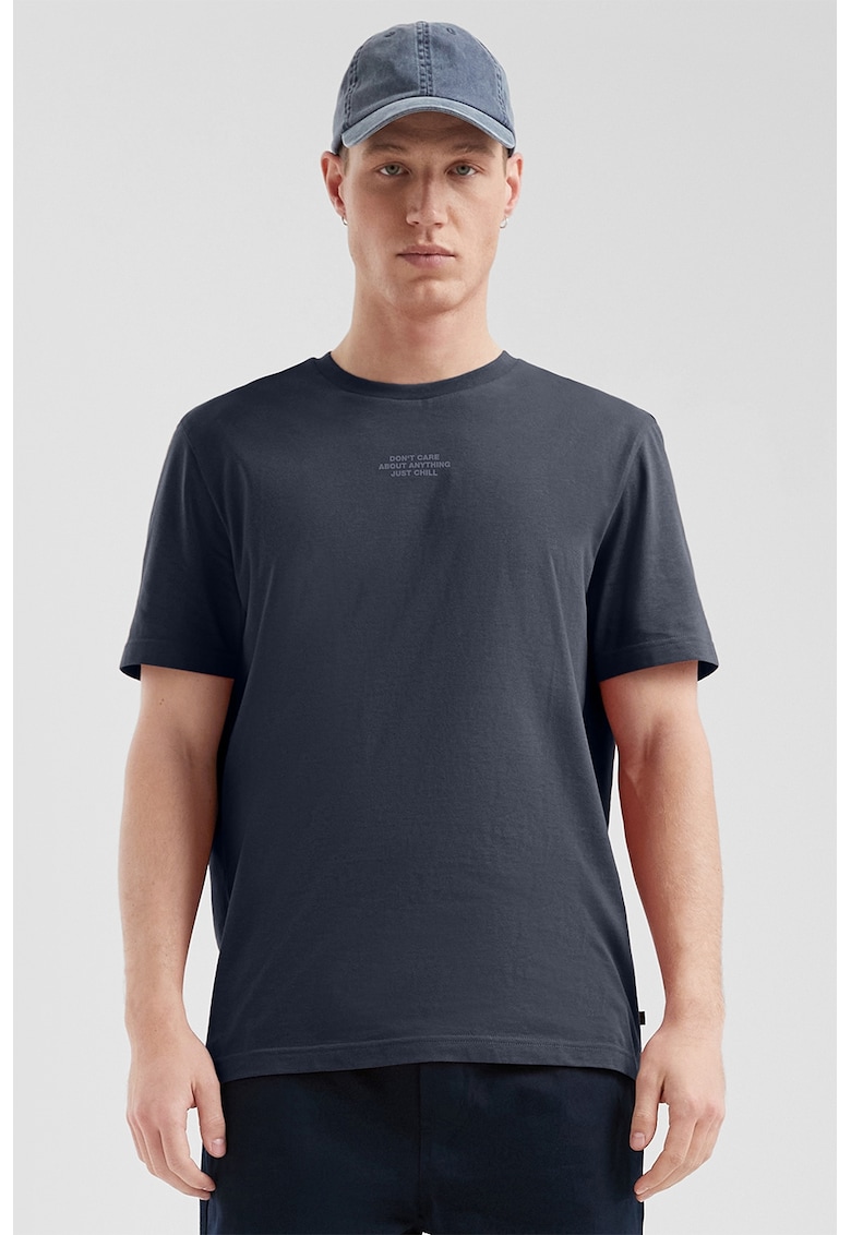 Oferte la s.Oliver - Tricou de bumbac cu decolteu la baza gatului si text - Bleumarin