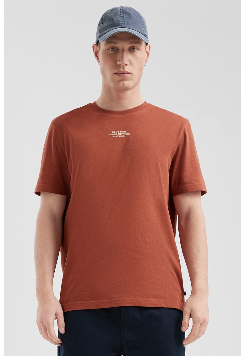 Oferte la s.Oliver - Tricou de bumbac cu decolteu la baza gatului si text - Caramiziu