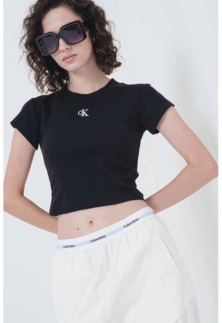 Oferte la Tricou crop cu decolteu la baza gatului - Negru