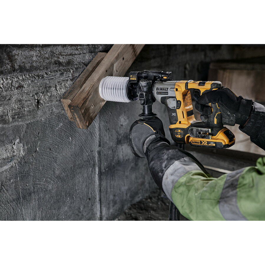 Oferte la Rotopercutor cordless rotary hammer DCH172NT, 18 volts, yellow/black, without battery and charger, in T STAK box