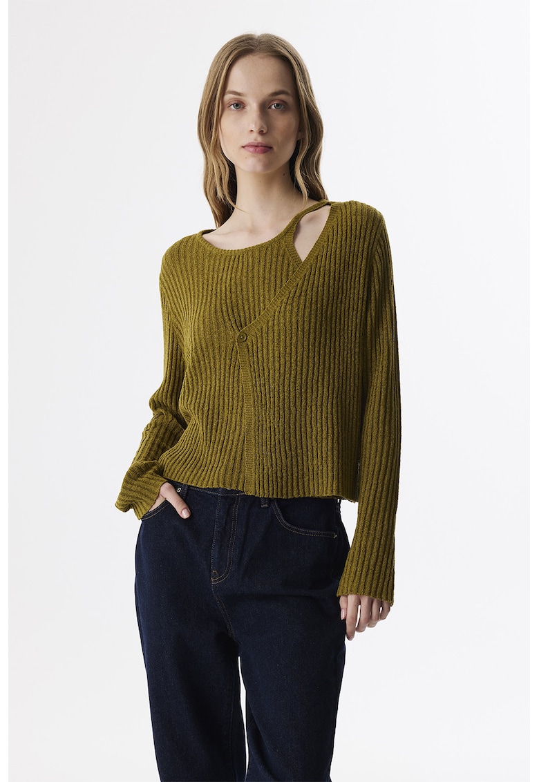 Oferte la Pulover uni cu decolteu asimetric - Verde masliniu