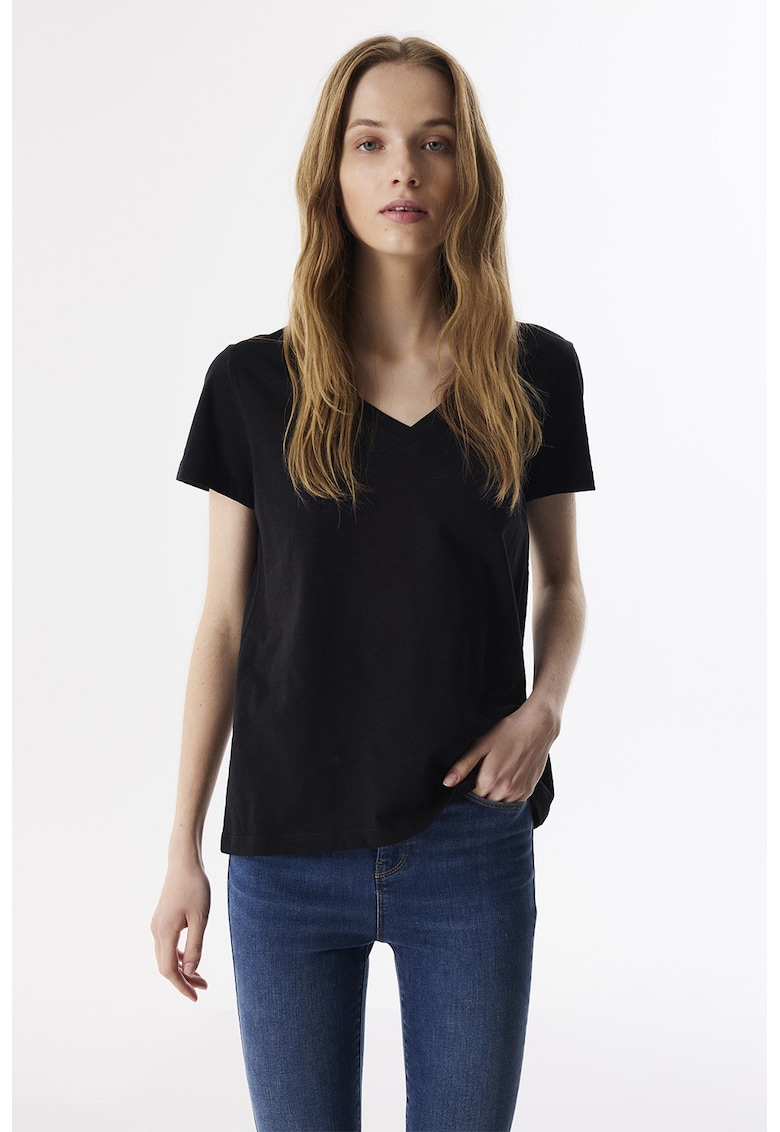 Oferte la Tricou de bumbac cu decolteu in V - Negru