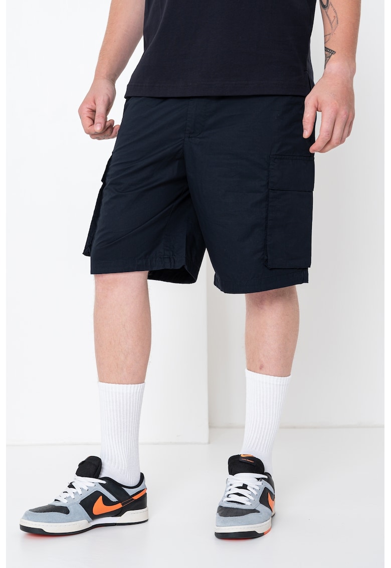 Oferte la Pantaloni cargo scurti - Bleumarin