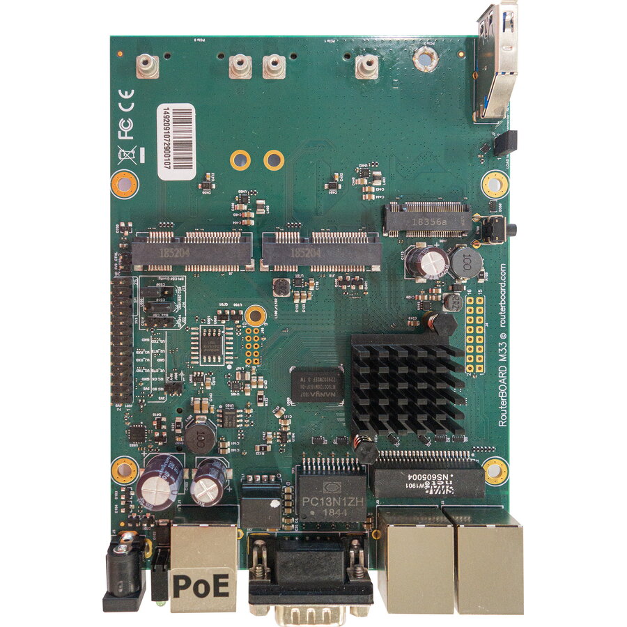 Oferte la Router router board RBM33G