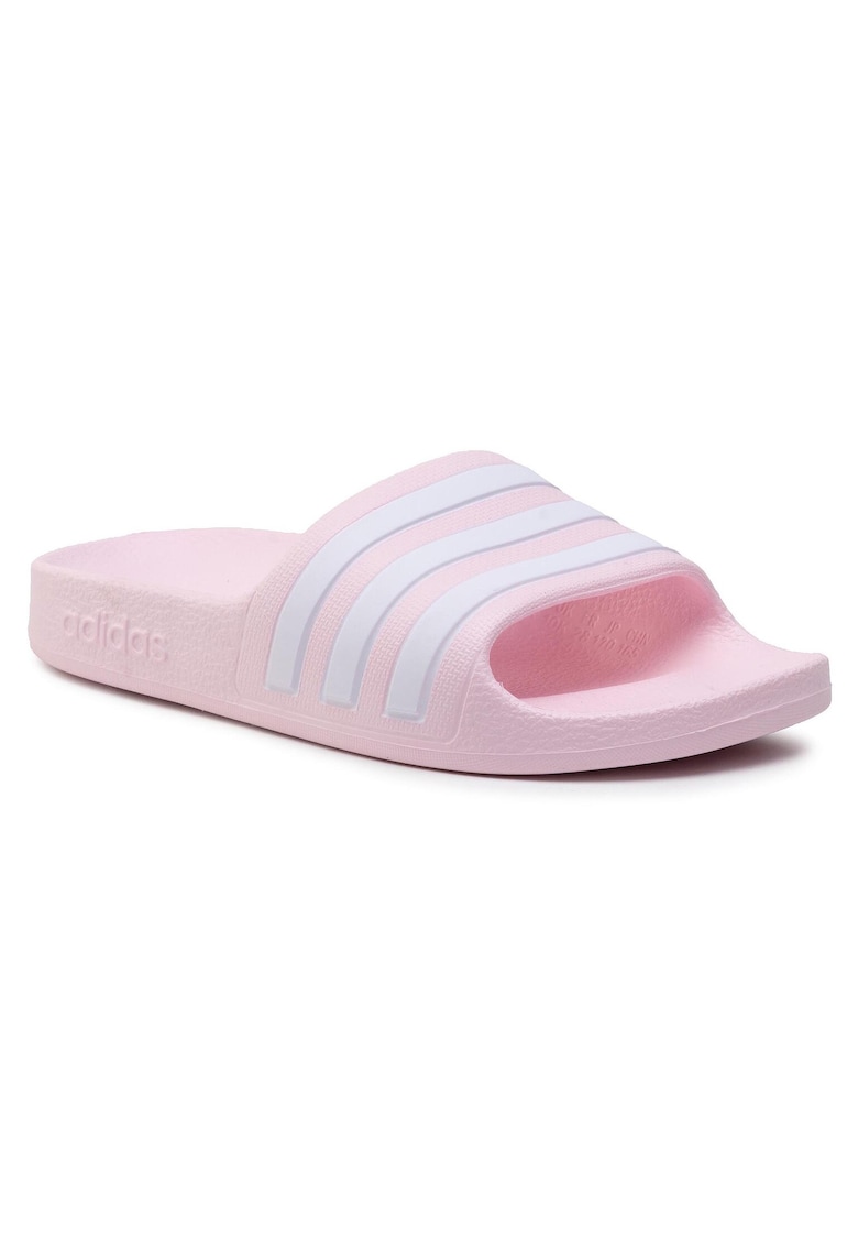 Oferte la Papuci cu model in dungi -