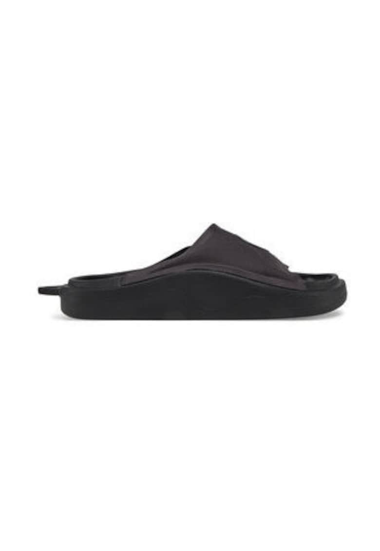 Oferte la Papuci uni Stella McCartney
