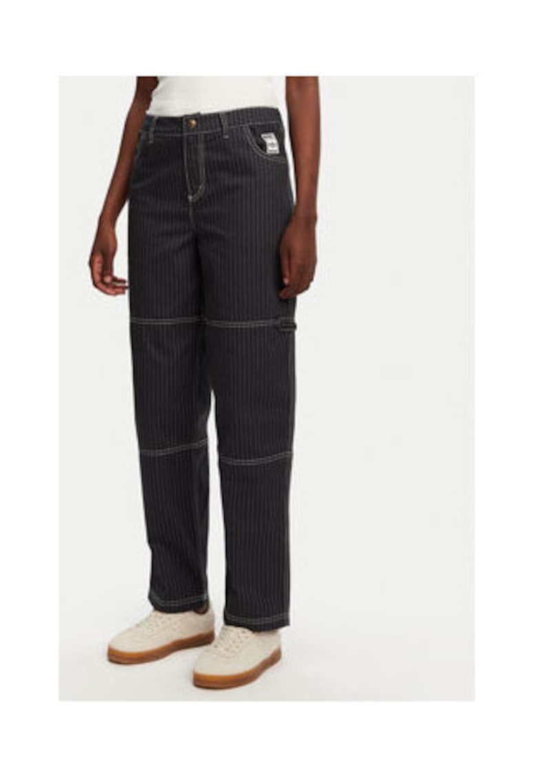 Oferte la Blugi  lejeri cu model in dungi