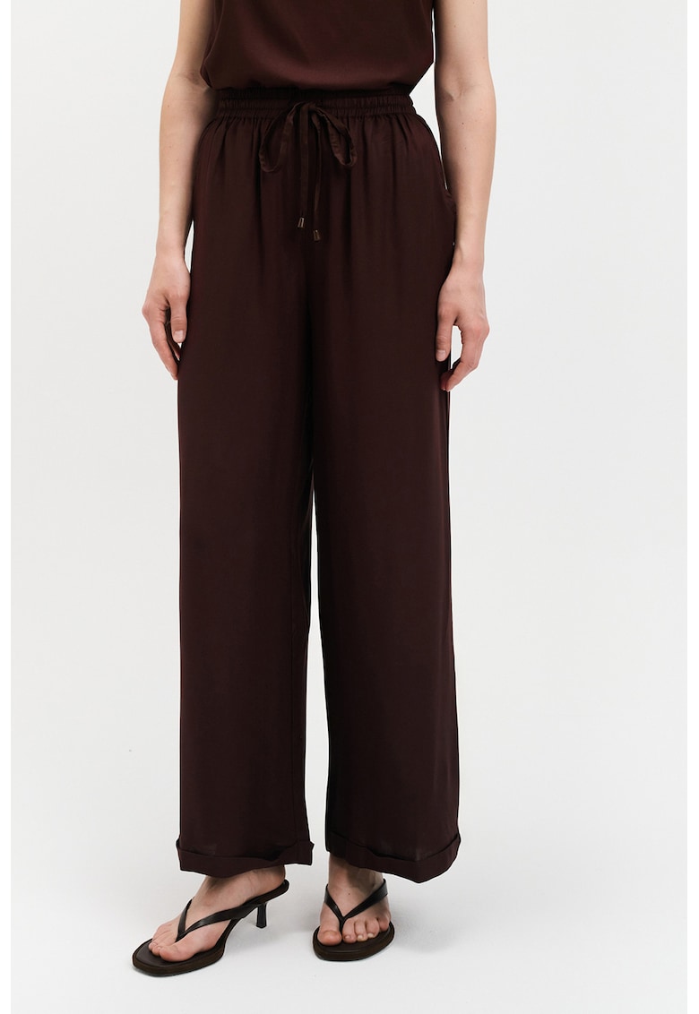 Oferte la Pantaloni cu croiala ampla si talie inalta - Maro cognac