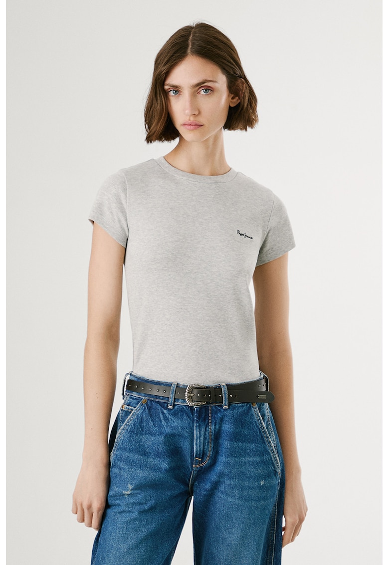 Oferte la Tricou cu decolteu la baza gatului si logo brodat - Gri deschis