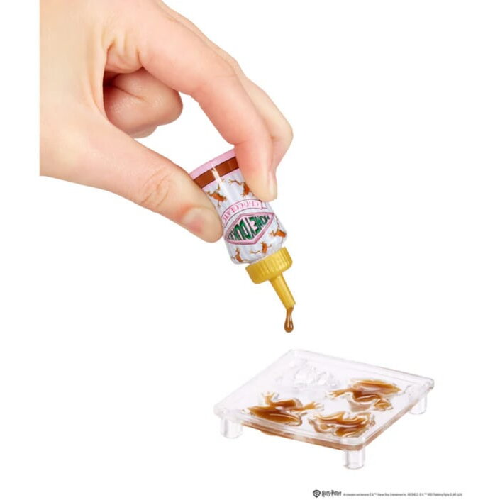Oferte la Jucarie Miniverse  Make It Mini Mini Obiecte De Colectie Honeydukes Harry Potter