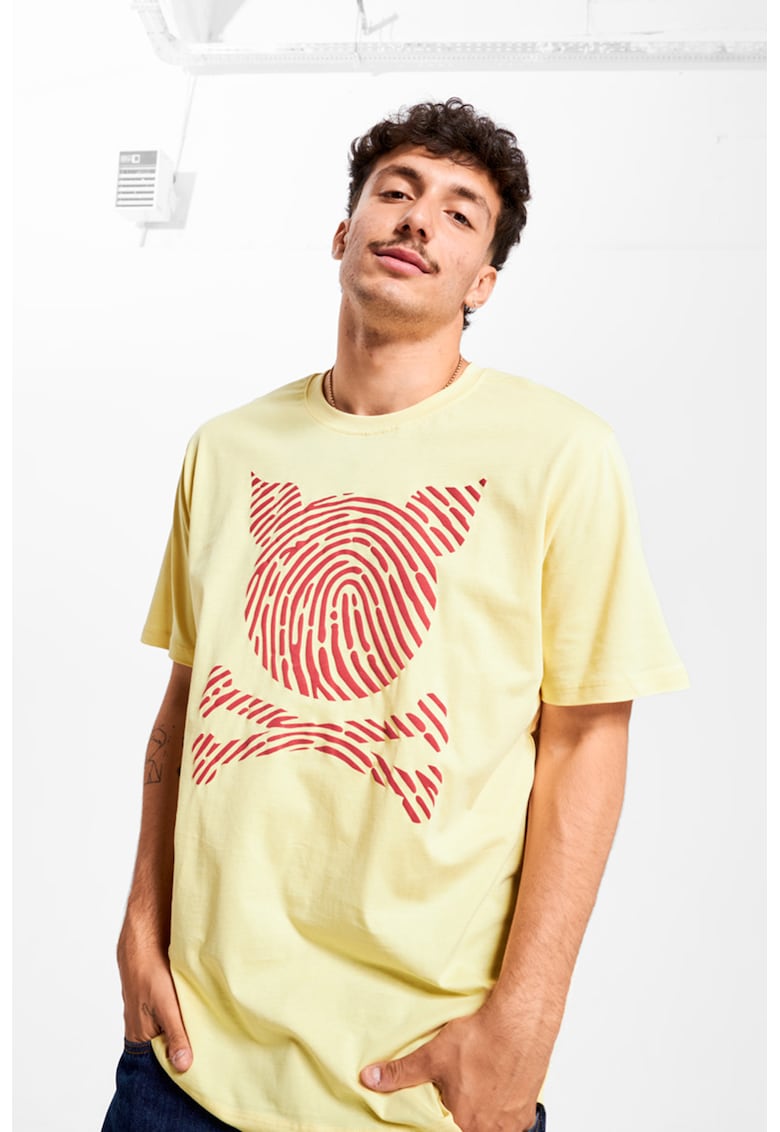 Oferte la Tricou unisex cu decolteu la baza gatului si imprimeu logo - Galben