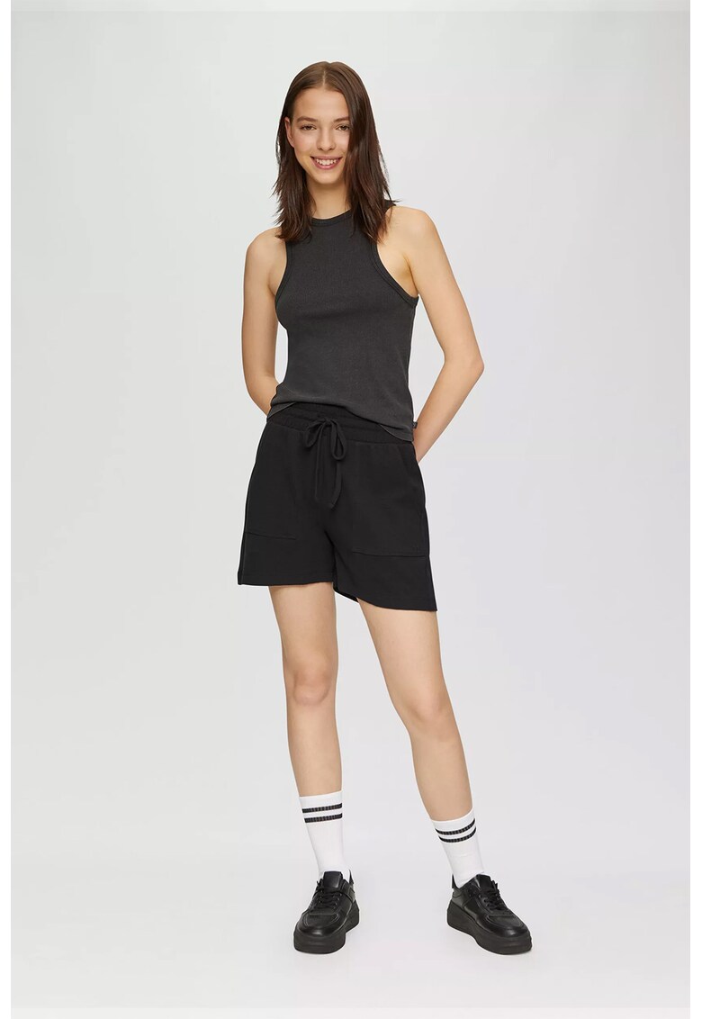 Oferte la Top slim fit - Negru