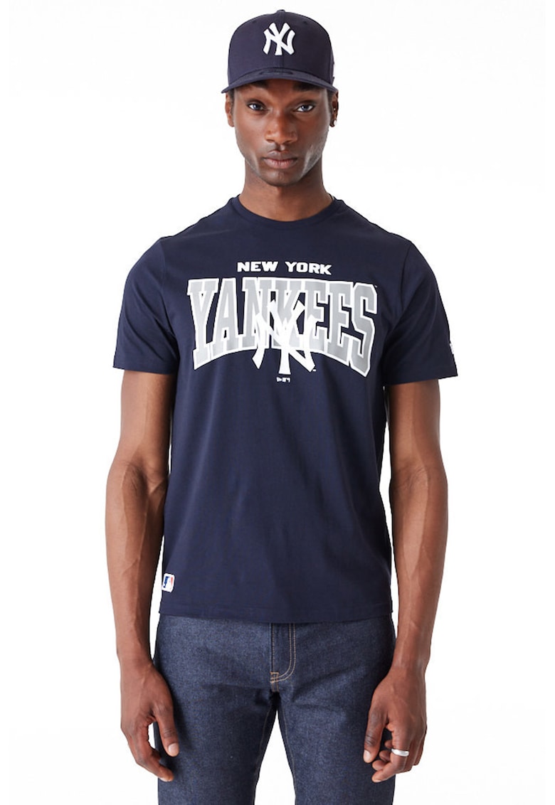 Oferte la Tricou de bumbac New York Yankees - Gri deschis/Bleumarin