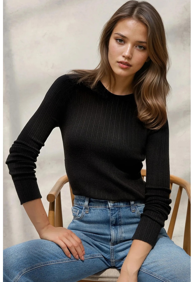 Oferte la Pulover dama  guler rotund - maneca lunga - negru - tricot