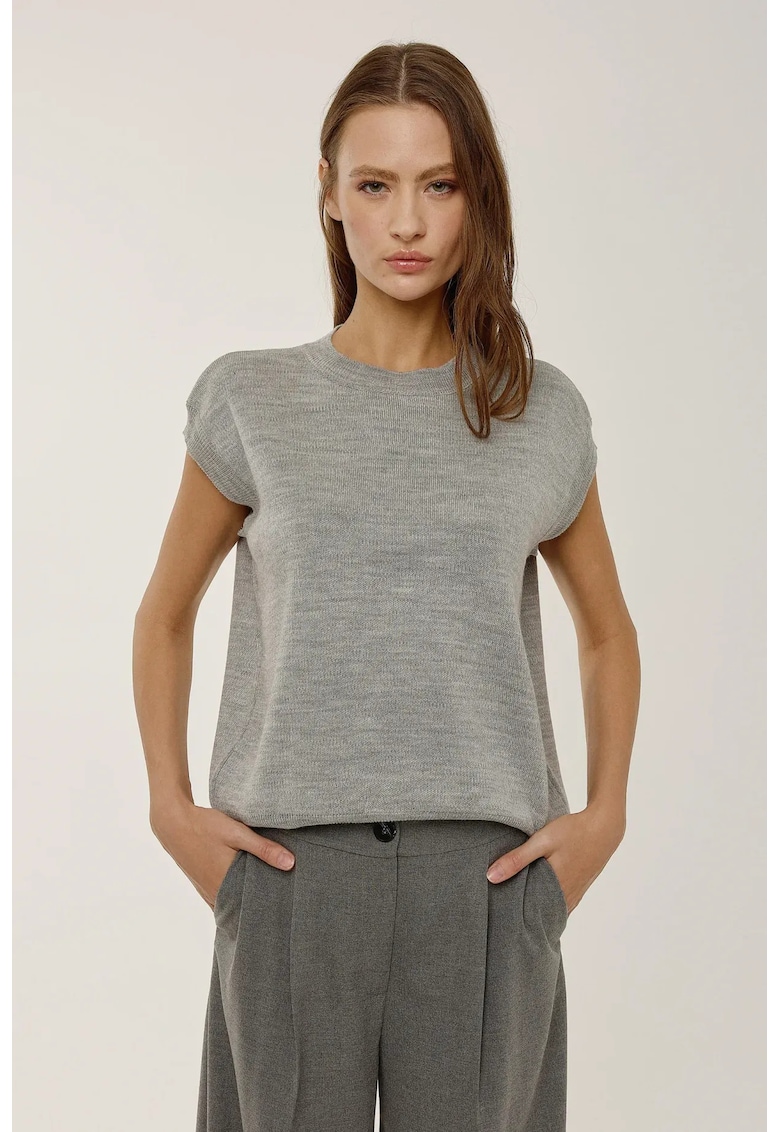 Oferte la Vesta  guler rotund - gri - acril