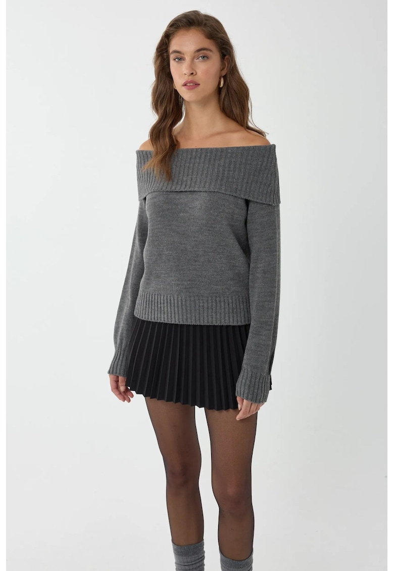 Oferte la Pulover tricotat -  umeri goi - acril/tricot - gri
