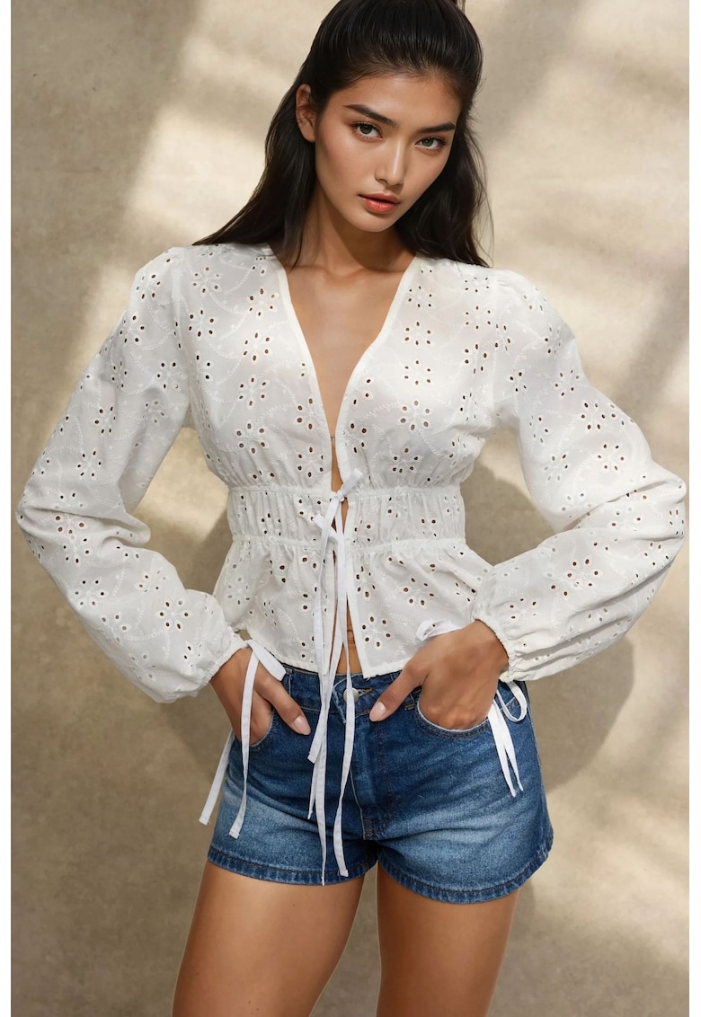 Oferte la Bluza dama -  eleganta texturata - decolteu in V - maneci bufante