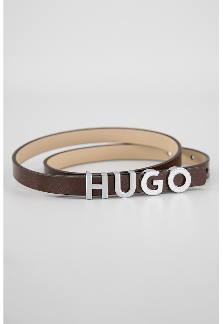 Oferte la Curea subtire de piele cu catarama cu logo - Maro inchis