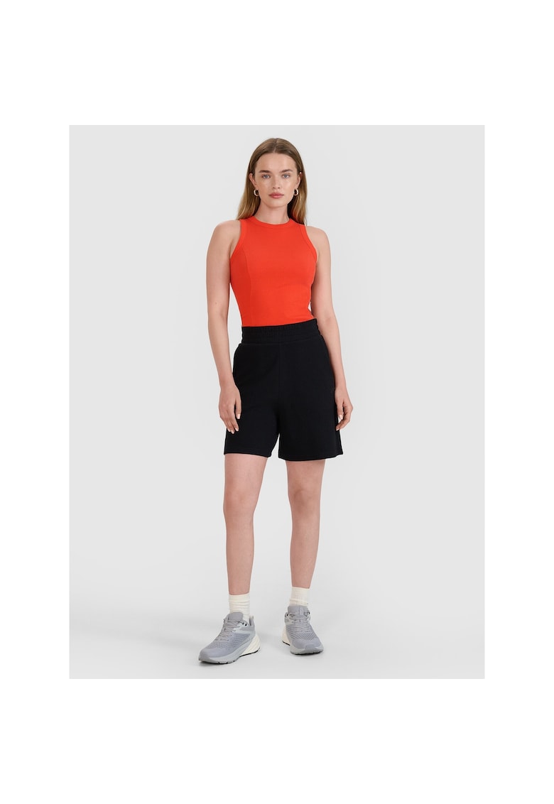 Oferte la Pantaloni scurti sport  negri - 60% bumbac - 40% poliester - croiala confortabila - pentru femei