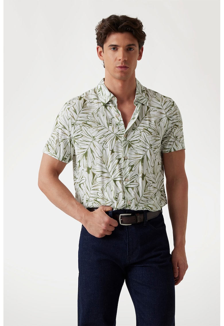 Oferte la Camasa cu model floral si maneci scurte - Alb/Verde masliniu