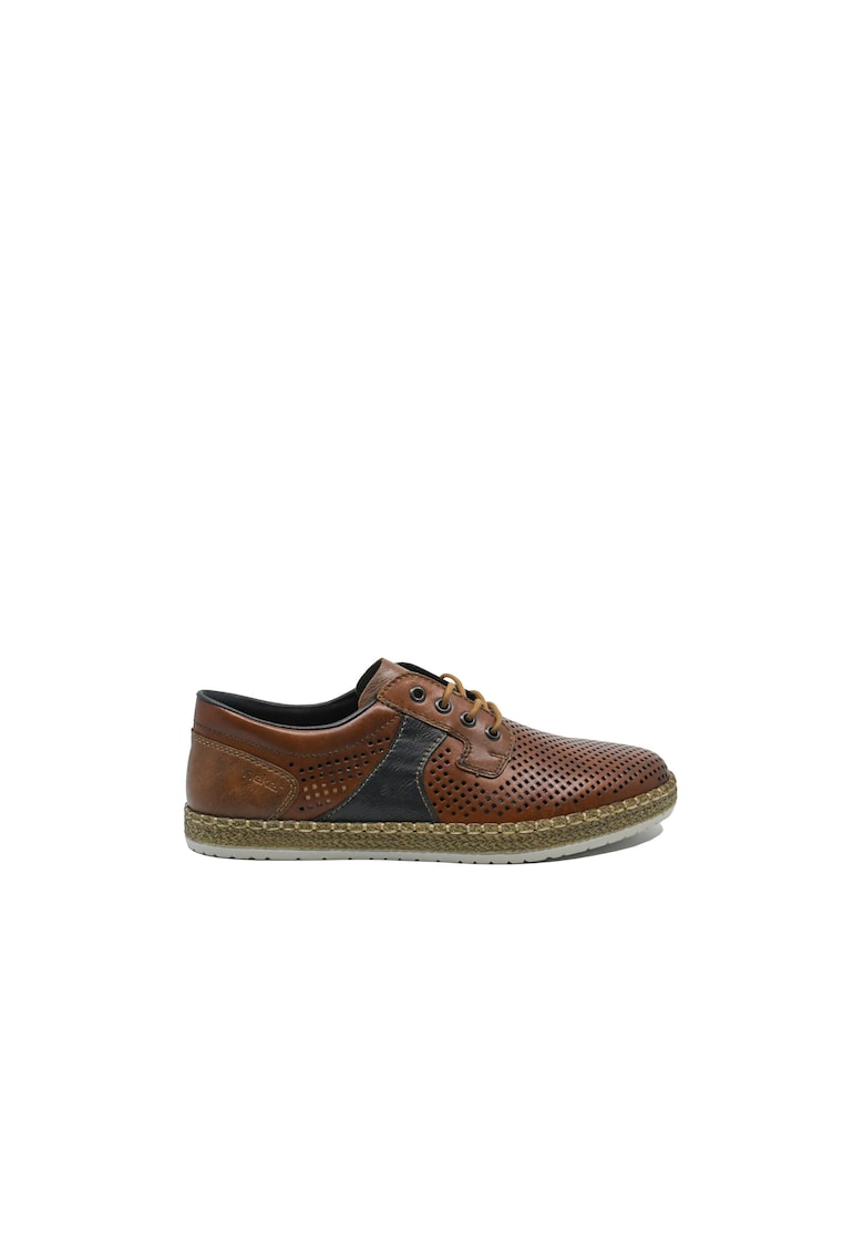 Oferte la Pantofi barbati cu siret  maro din piele naturala cu perforatii RIKB5214-24 - Maro