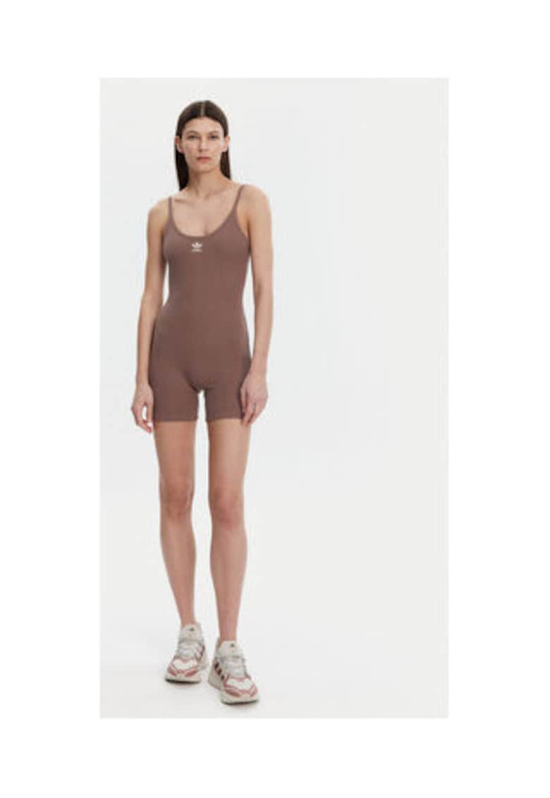 Oferte la Salopeta scurta fara maneci