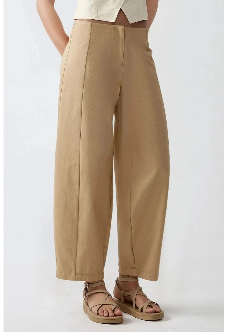 Oferte la Pantaloni pentru dama -  talie inalta - textil - bej