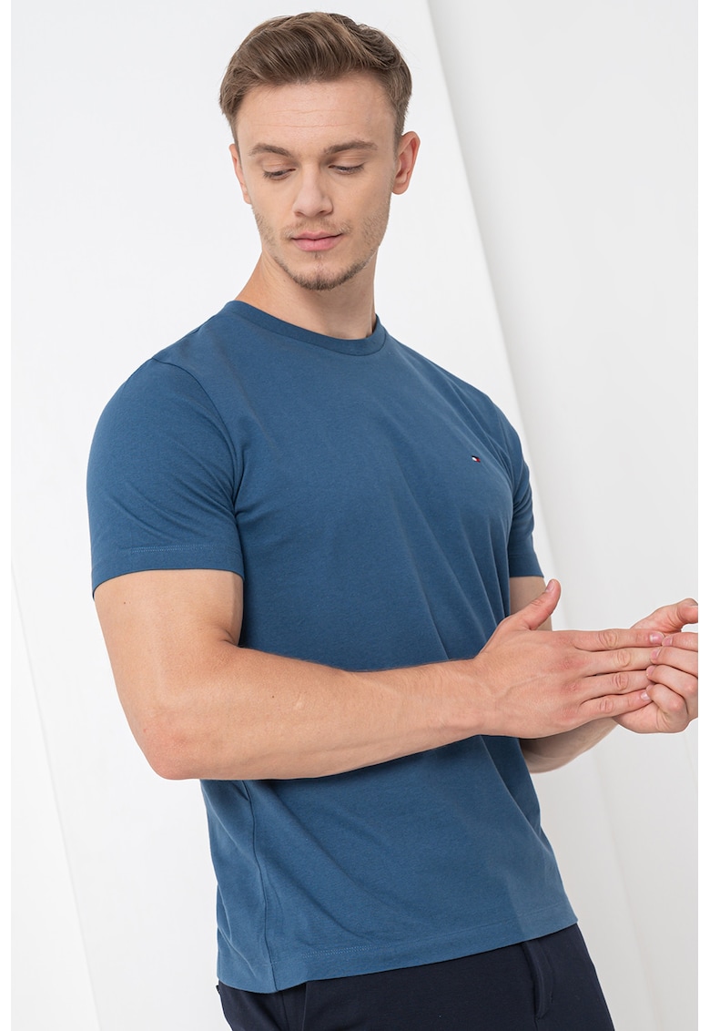 Oferte la Tricou regular-fit cu decolteu la baza gatului Essential - Albastru inchis