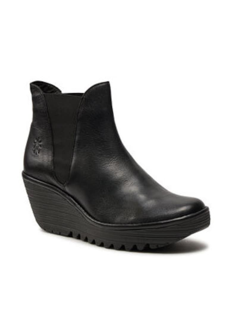 Oferte la Ghete  din piele naturala - Negru