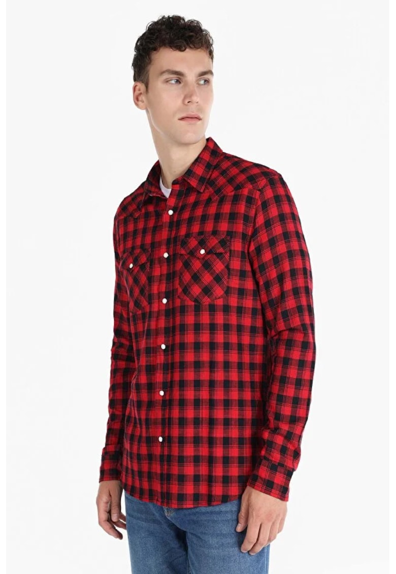 Oferte la Camasa slim fit de bumbac cu capse