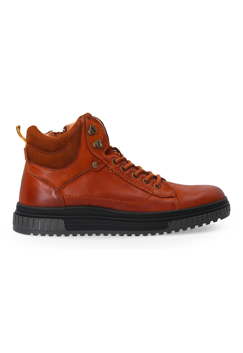 Oferte la Ghete din piele naturala cu detalii din piele intoarsa