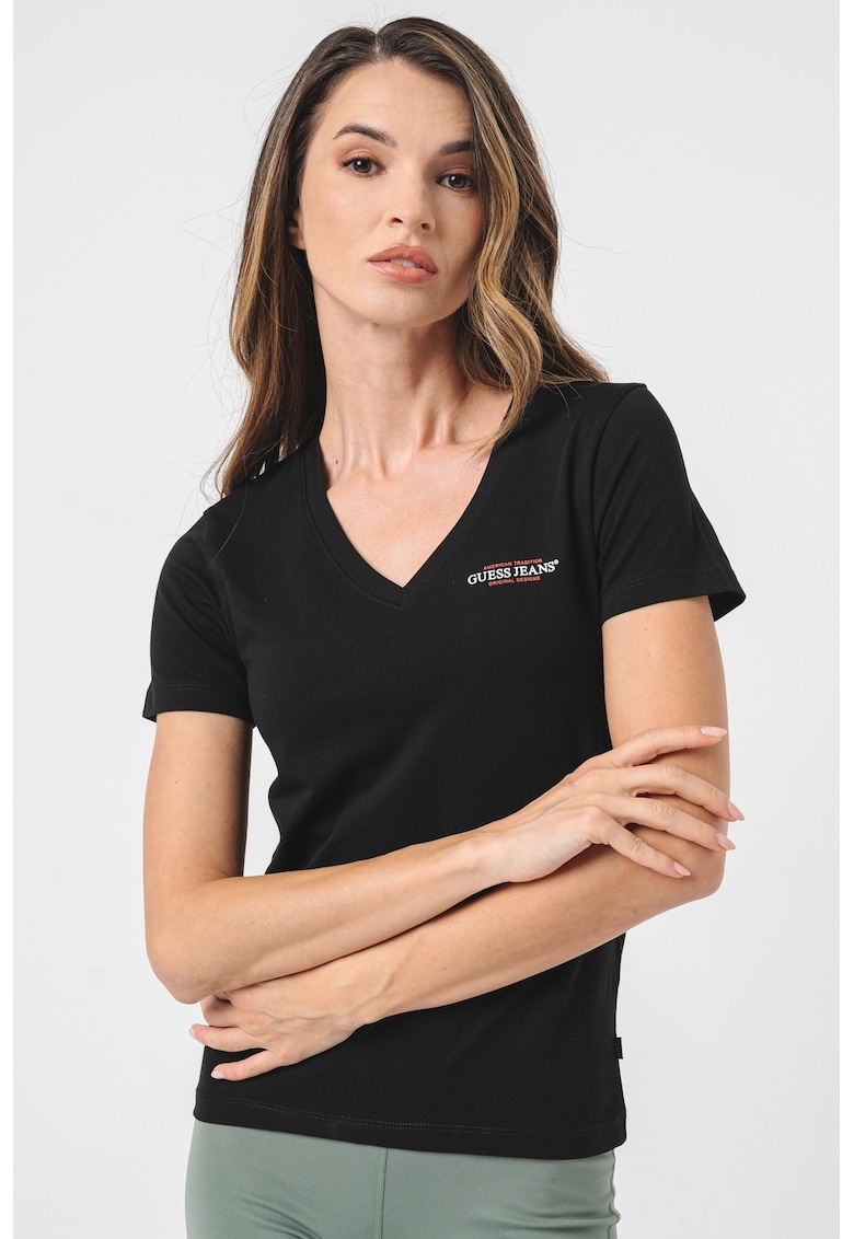 Oferte la Tricou slim fit cu decolteu in V - Negru