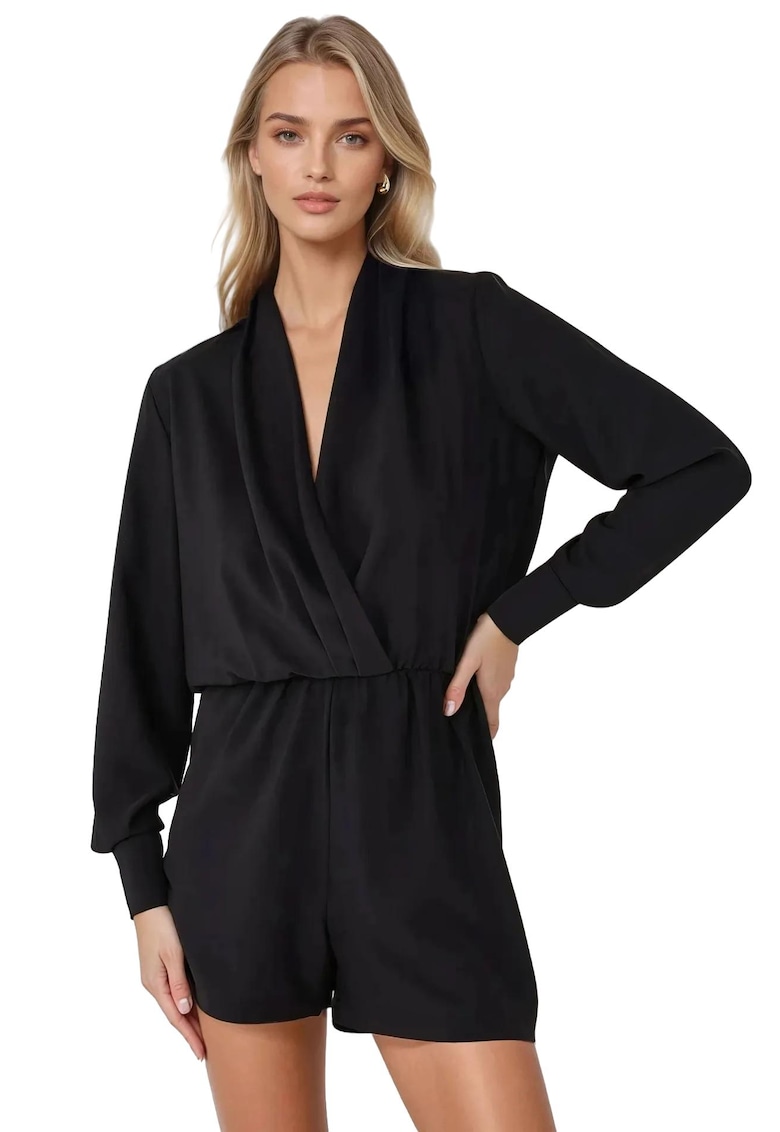 Oferte la Salopeta dama -  Mini - Decolteu adanc in V - Negru - Textil