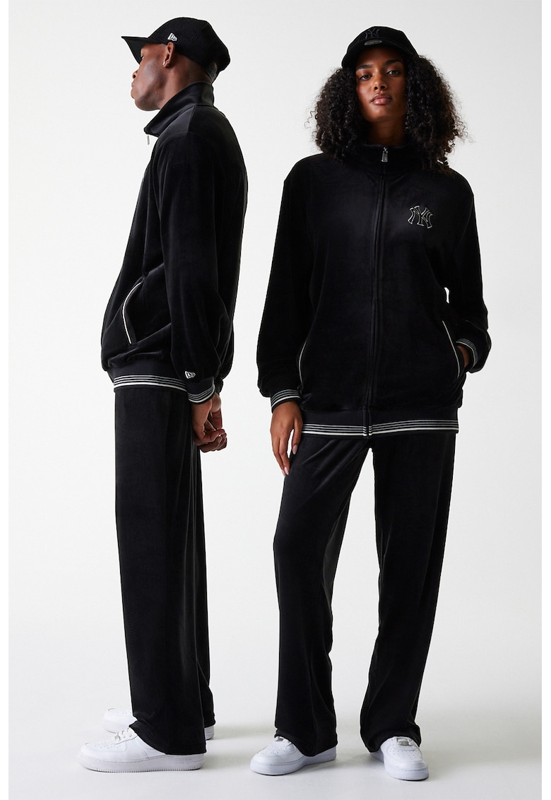 Oferte la Pantaloni unisex lejeri de trening cu logo brodat - Negru