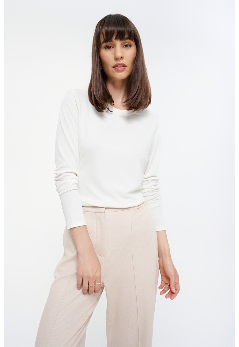 Oferte la Bluza cu decolteu la baza gatului si model uni - Alb