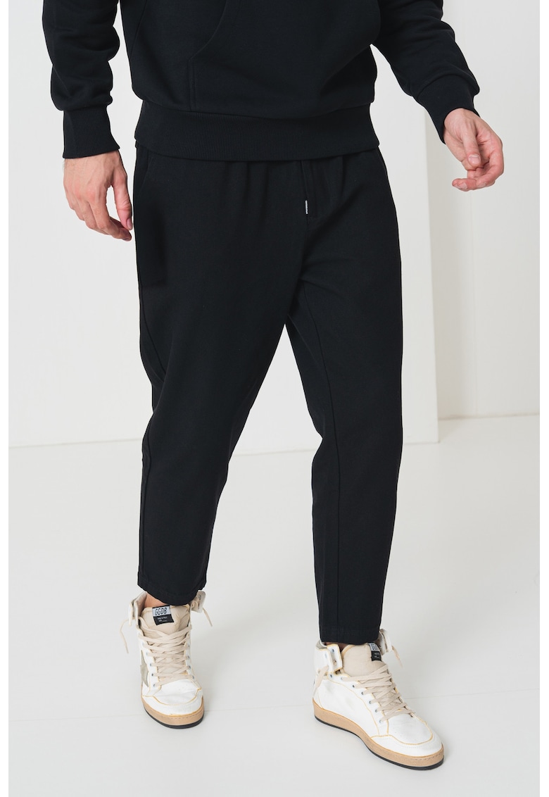 Oferte la Pantaloni de trening din bumbac cu buzunare laterale - Negru