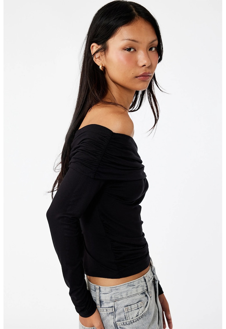 Oferte la Bluza uni cu decolteu pe umeri - Negru