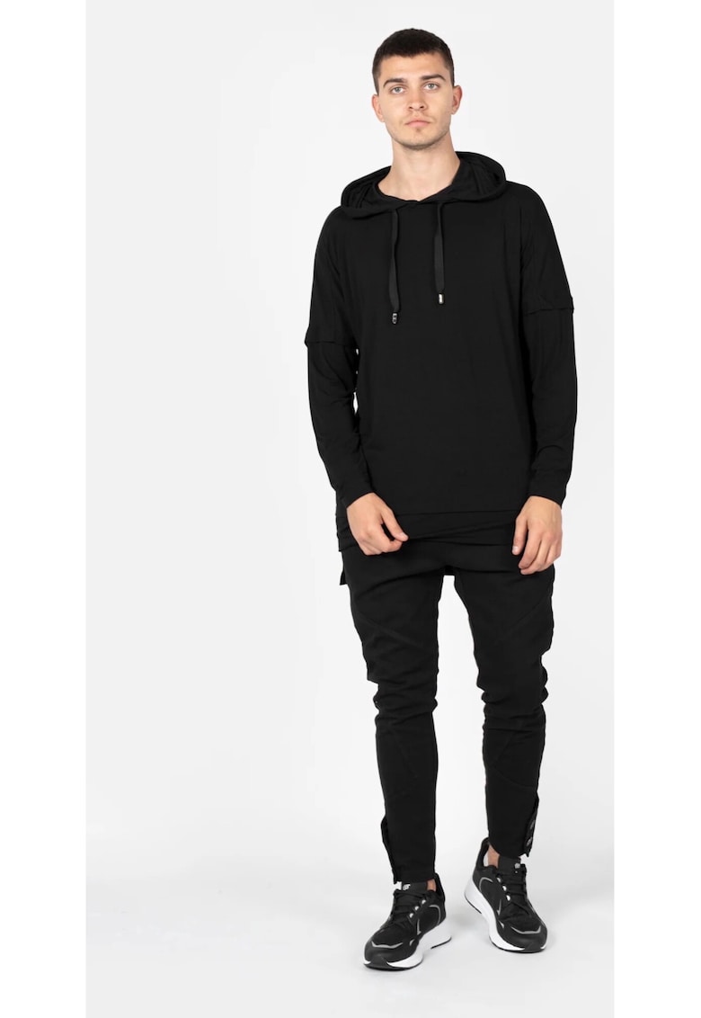 Oferte la Pantaloni sport conici -