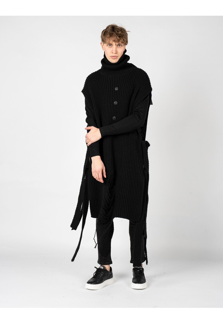 Oferte la Poncho tricotat cu nasturi decorativi Funk -