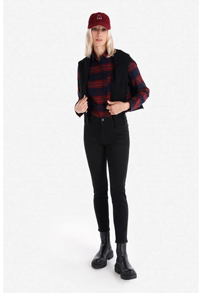 Oferte la Pantaloni  denim slim fit - Negru