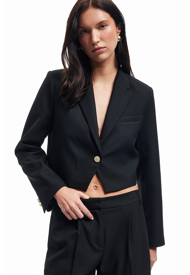 Oferte la Sacou crop cu un nasture - Negru