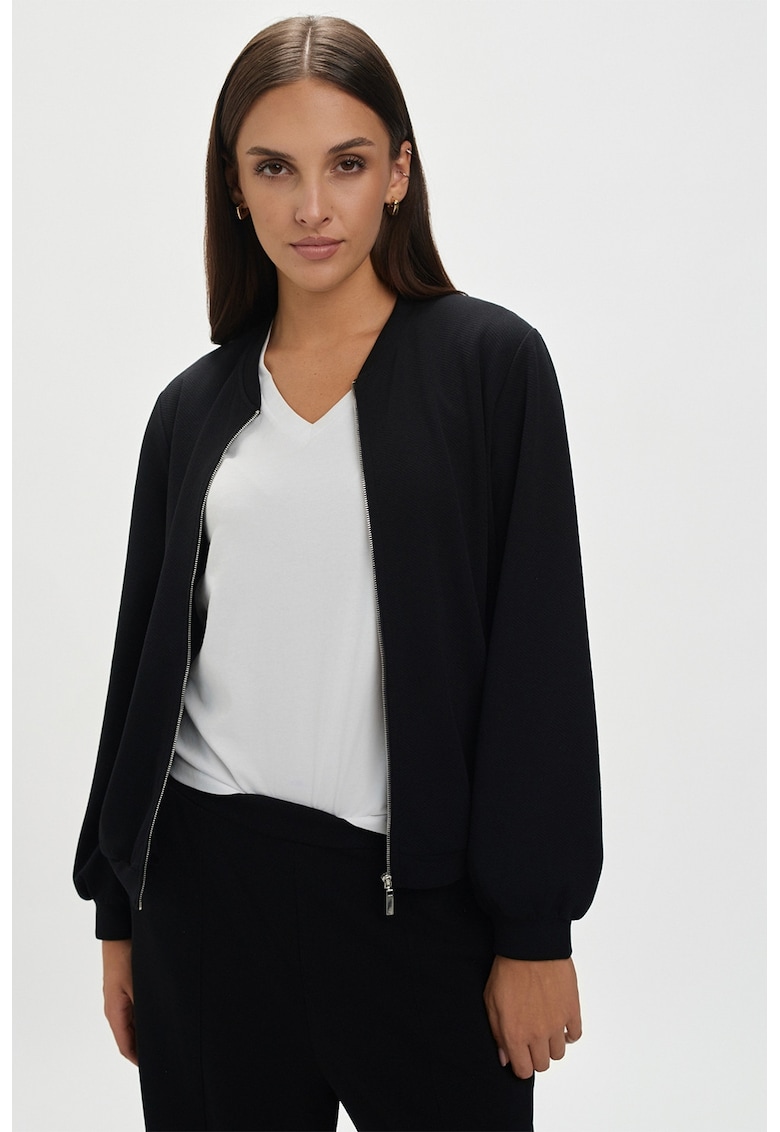 Oferte la Jacheta bomber cu fermoar si model uni - Negru
