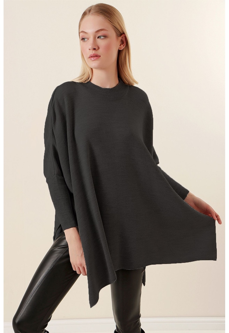 Oferte la Pulover dama -  guler inalt - dungi - gri carbune - tricot -