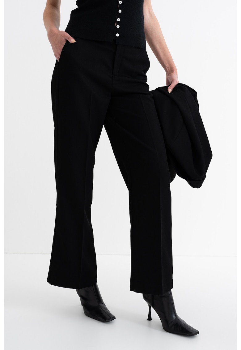 Oferte la Pantaloni cu talie medie si pensa - Negru
